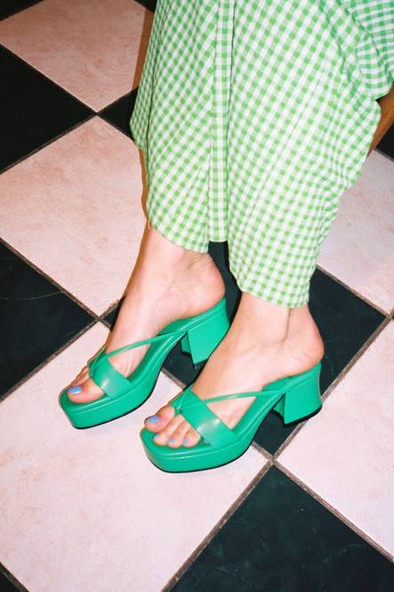 Jeffrey Campbell dierlijk NDHB996 platform sandaal Fel groen vrouwen