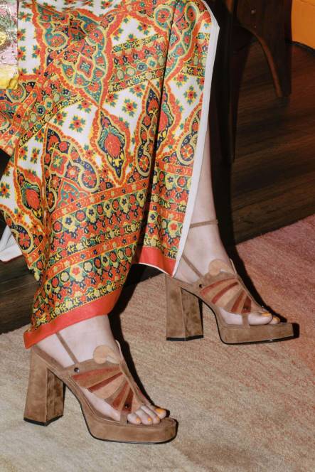 Jeffrey Campbell monarch-l NDHB990 platform sandaal bruinbruin suède combo vrouwen
